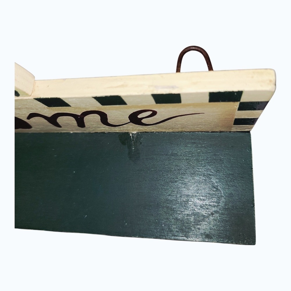 Vintage Country Apple Welcome Wall Shelf Coat Key Rack 3 Peg Wooden Farmhouse - Picture 9 of 9
